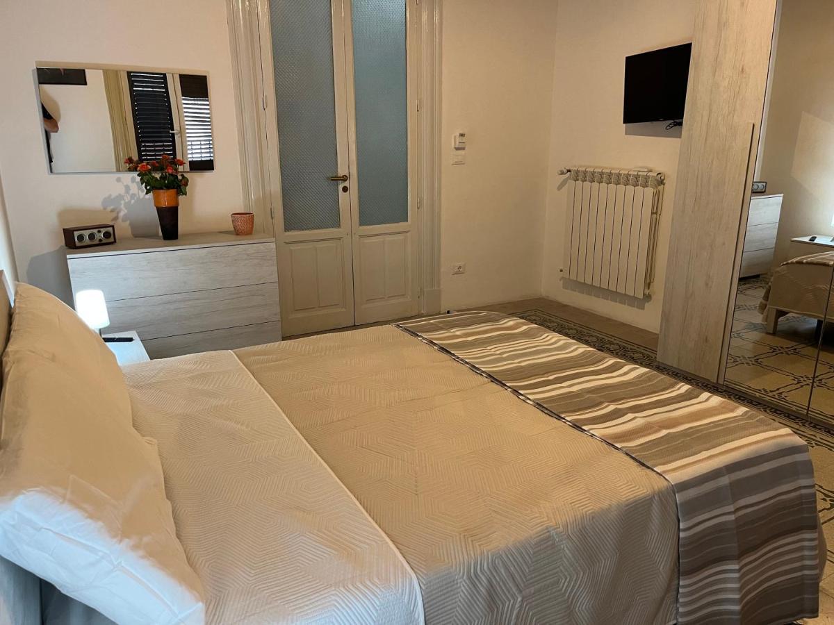 Spyda Apartment ปาแลร์โม ภายนอก รูปภาพ